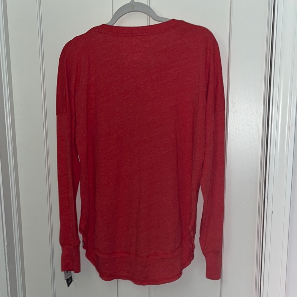 NWT Fanatics heather Red (original logo) Chicago Fire Long Sleeve Tee, medium - Picture 6 of 9